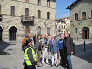 Freiwillige aus Borgo San Lorenzo, sowie Pablo, Hans-Jürgen und Hannelore sanCsowie hans