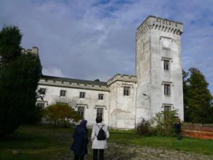 Rechte Seitenansicht Schloss Varchentin